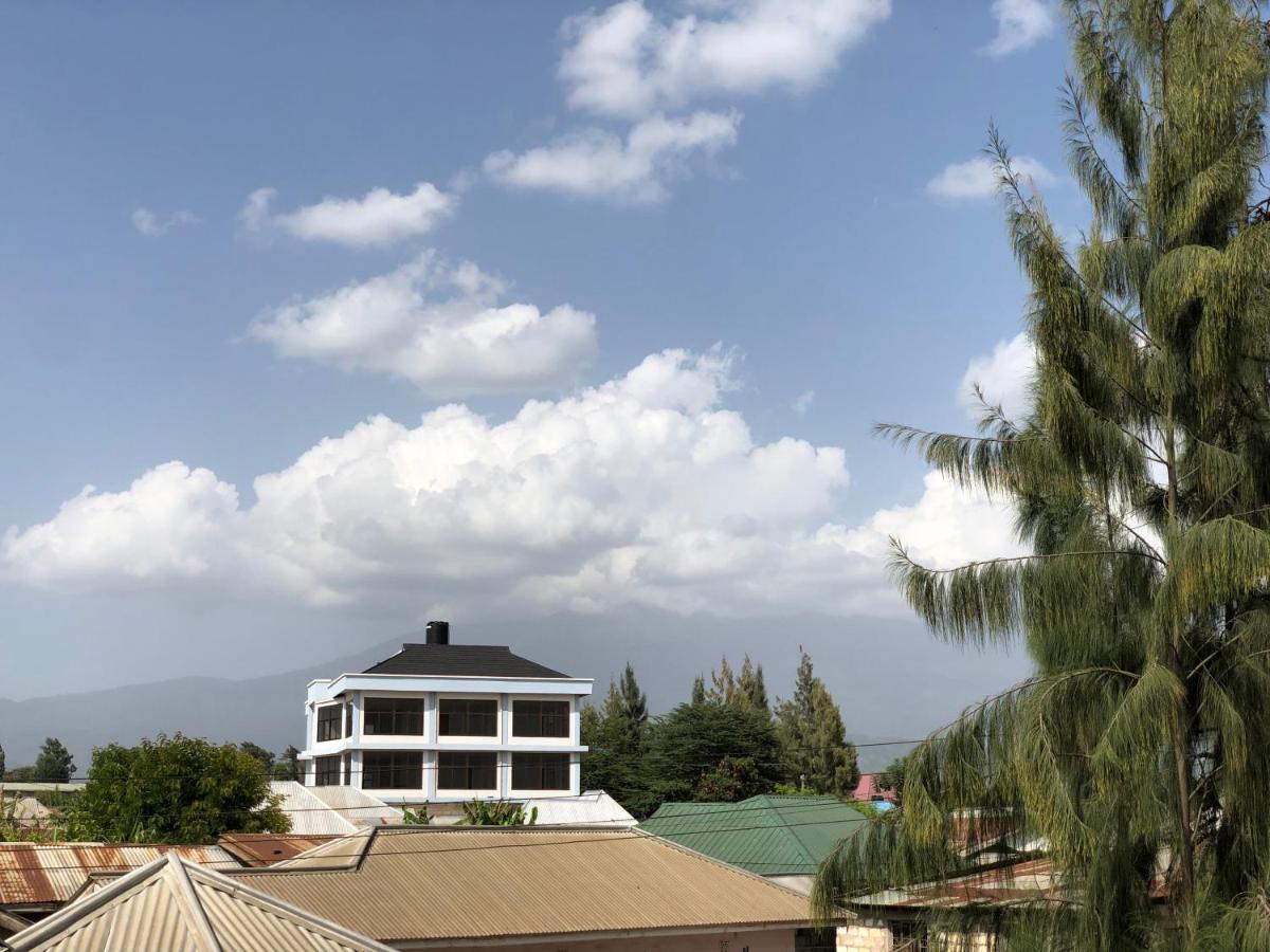 The Greenhouse Arusha Exterior photo